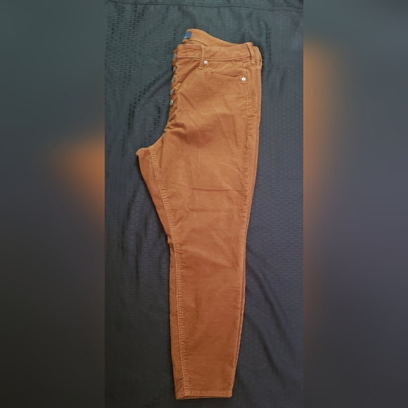 GAP Denim High Rise UniversalLegging Corduroy Pants - Picture 4 of 8